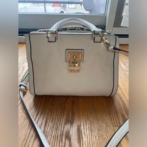 GUESS white hand bag